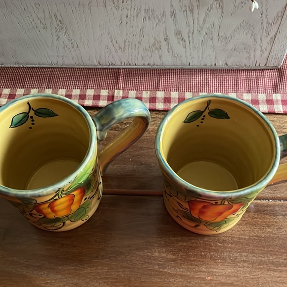 Golden Harvest Mugs (2) and Small Ceramic Tray - Picture 7 of 9